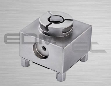 Adapter-erowa-zu-muenze
